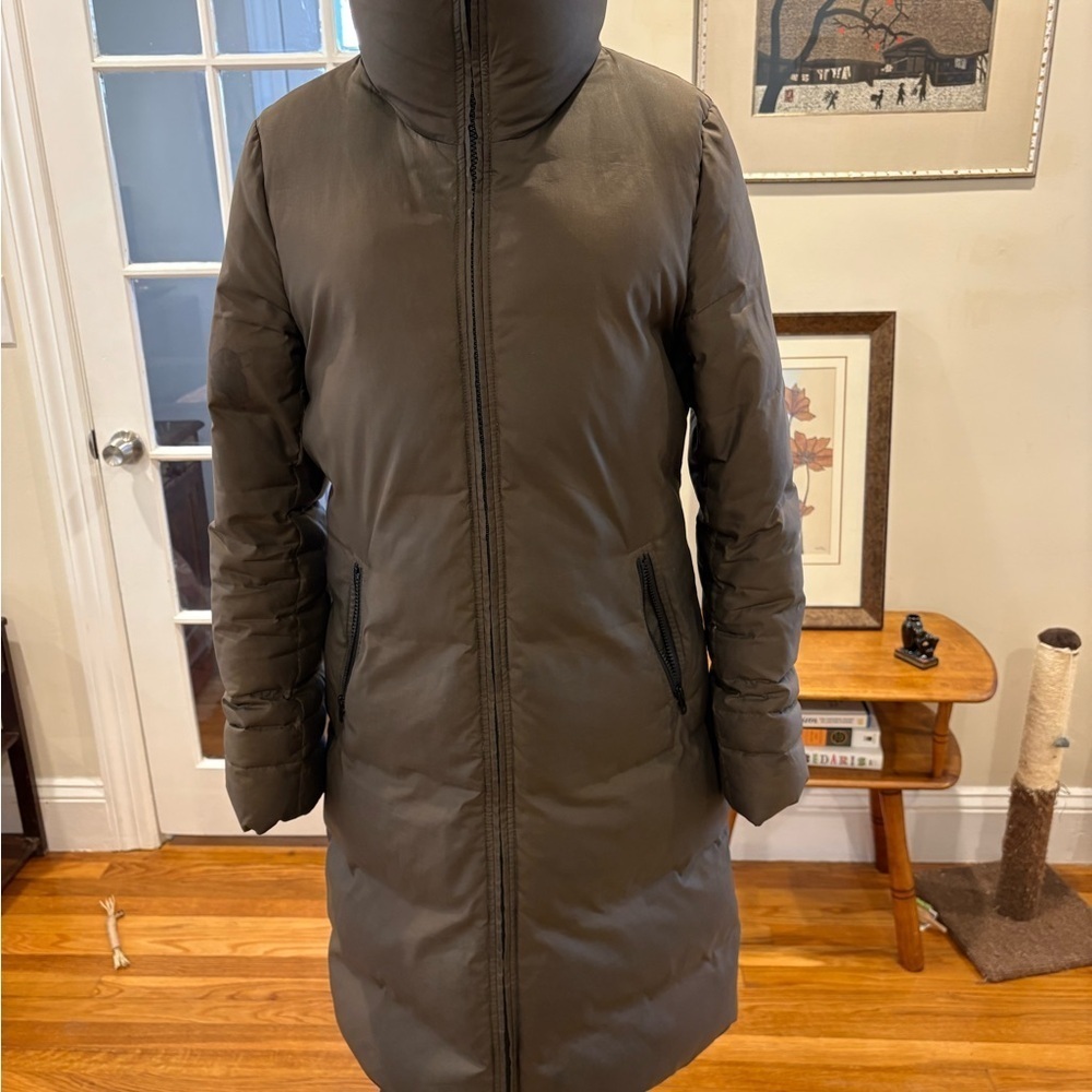 Soia & Kyo women’s long puffer coat.  Size M.